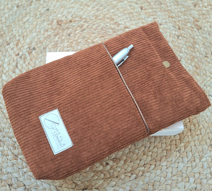 Pochette à livre en velours EUGENIE